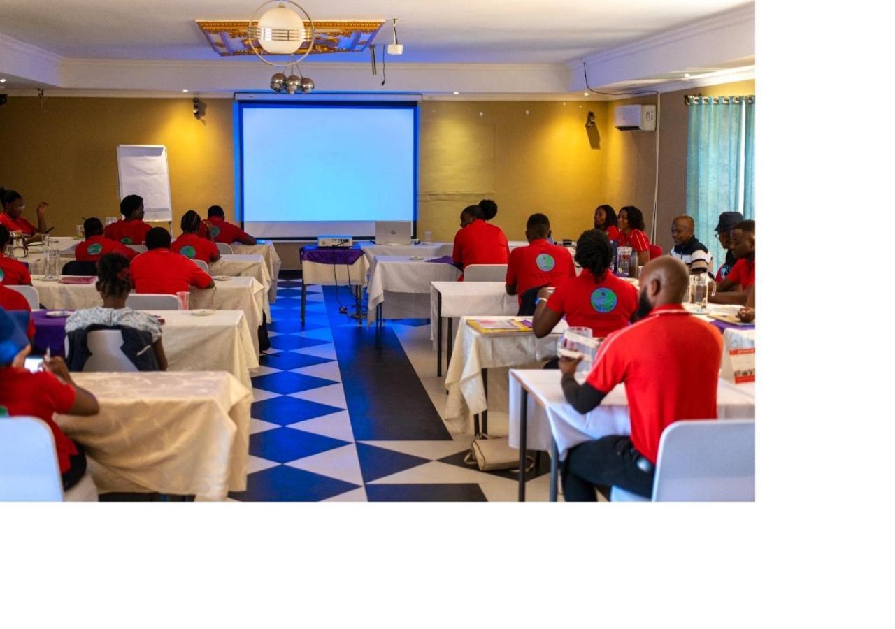 Msc Hotel Otjiwarongo Monitronics מראה חיצוני תמונה