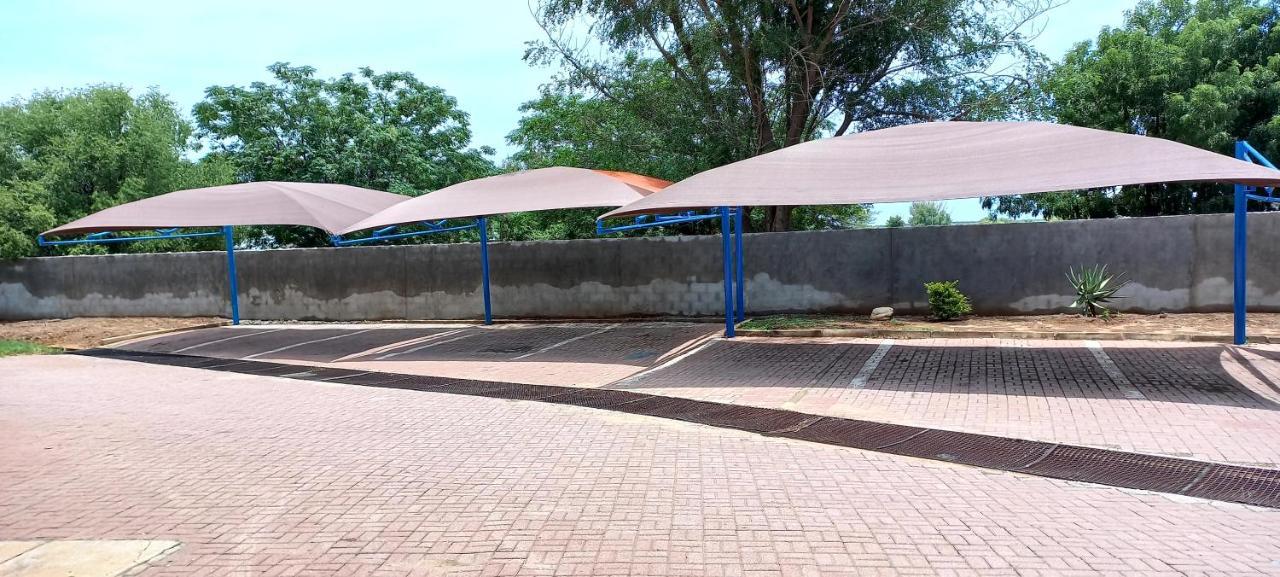 Msc Hotel Otjiwarongo Monitronics מראה חיצוני תמונה